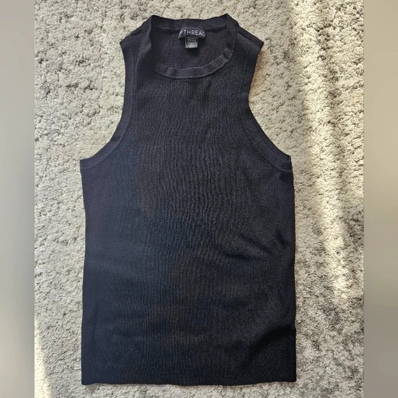 En Thread knit Tank - Picture 4 of 7